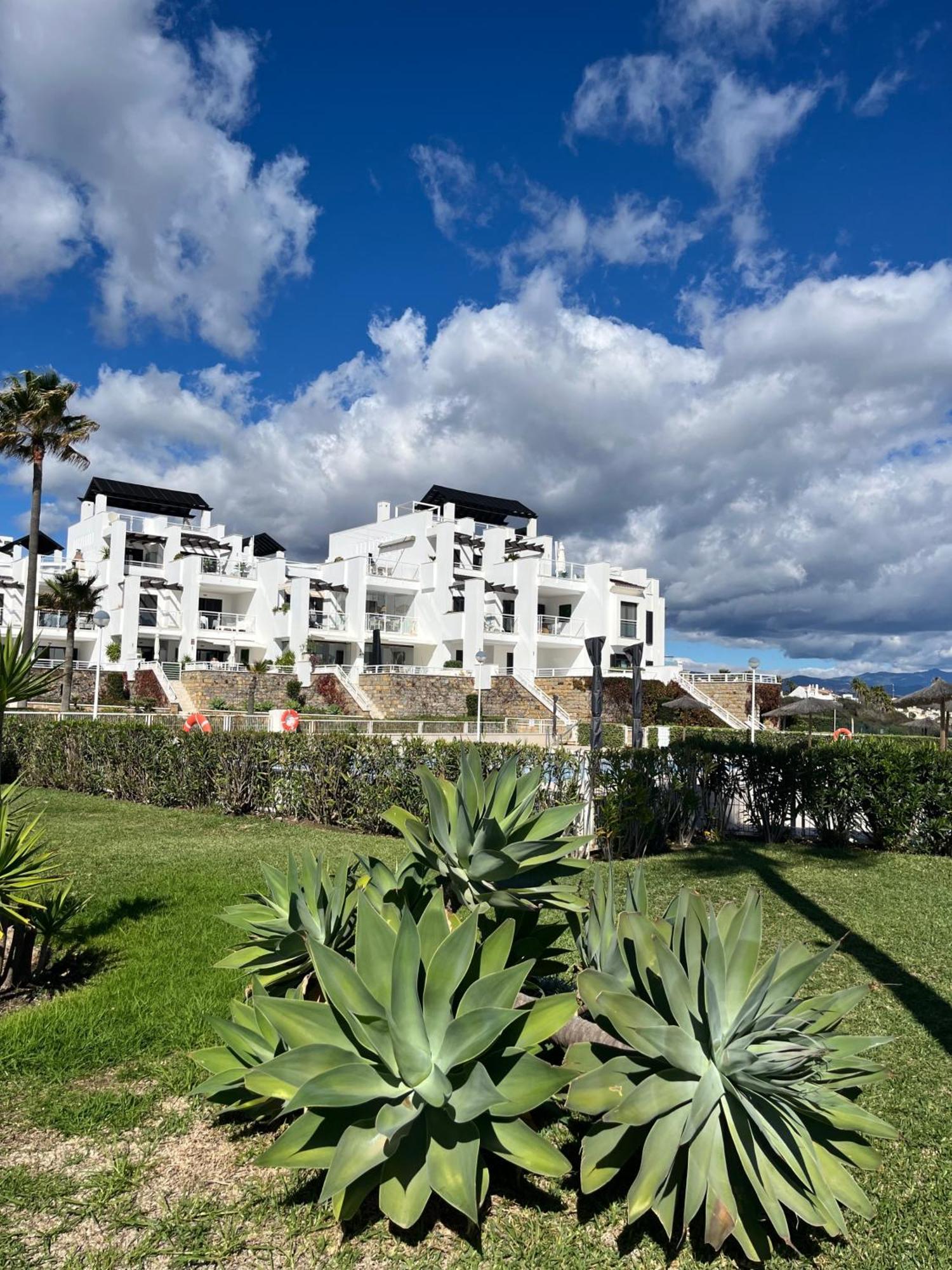 Premium Luxury-Casares Del Mar-Seaside Apartment Баия-де-Касарес Экстерьер фото